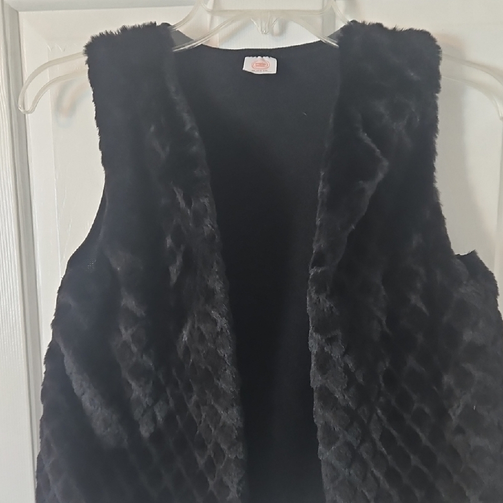 Girls Wonder Nation Black Vest Size XL 14-16